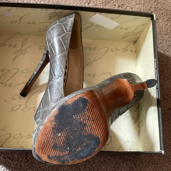 Enzo angiolini heels size 4 1/2! - Picture 4 of 4